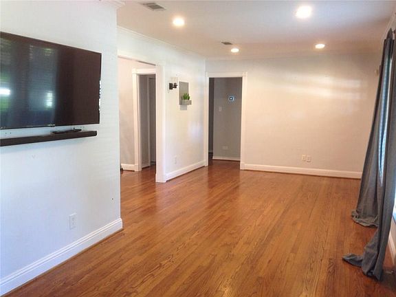 4th image of 6139 Marquita Ave