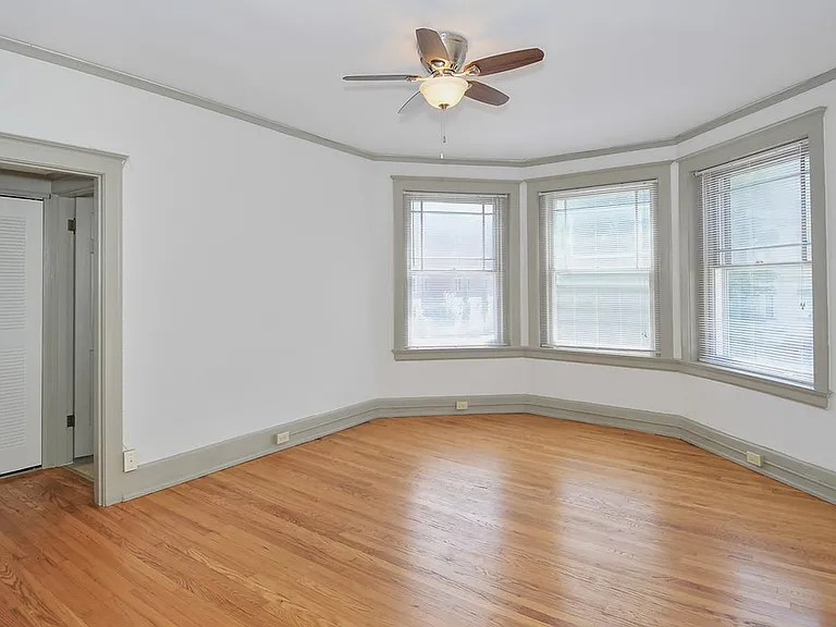 409 W Bloom St #11 — Photo 13