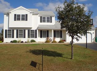 722 Hickory Ln, Marengo, IL 60152