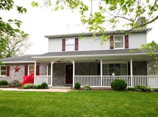 16857 Shinham Rd, Hagerstown, MD 21740