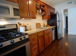 4302 Oak St APT 1, Kansas City, MO 64111