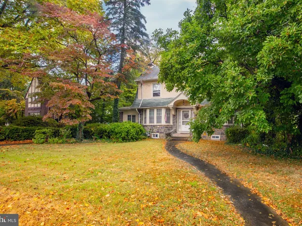 825 Green Ln, Secane, PA 19018