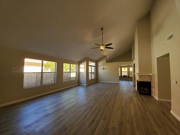 5th image of 3235 E Wildwood Dr