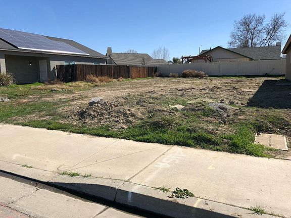 3rd image of 1730 Willow Springs Ave