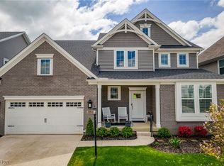 33521 Samuel James Ln, Avon, OH