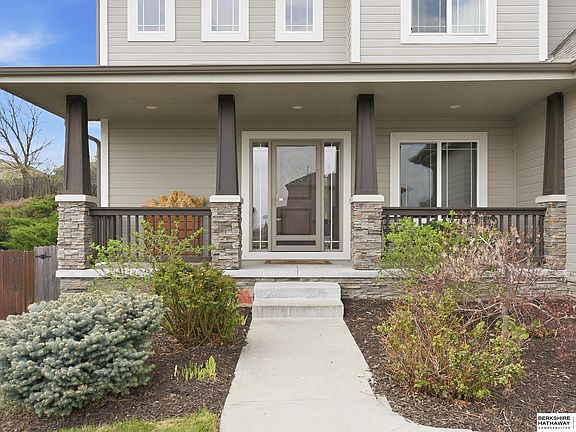 3rd image of 4408 S 198th St