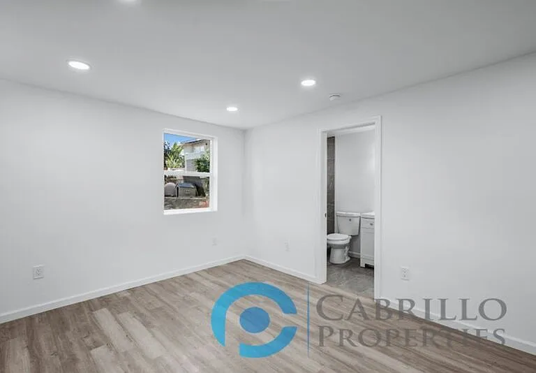 2527 Tuberose St #1 — Photo 14