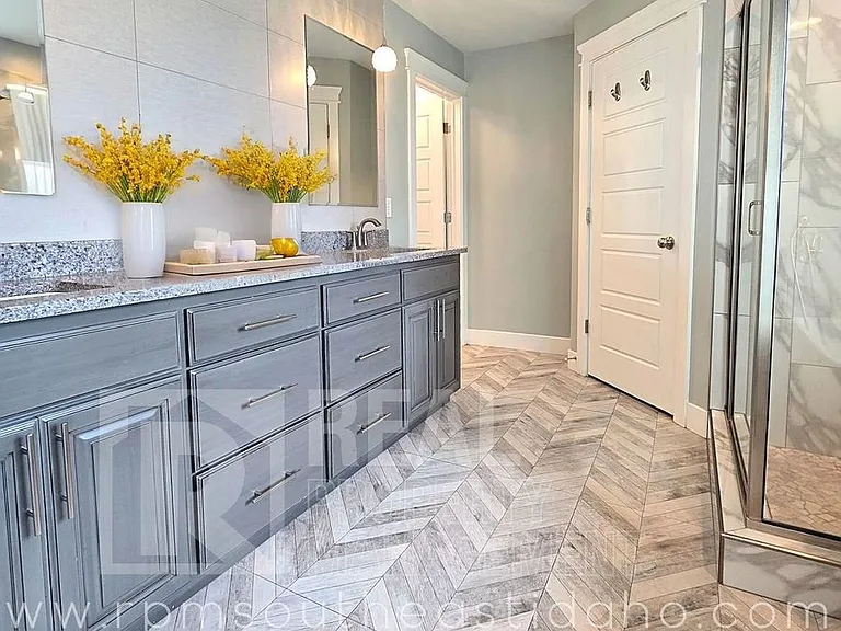 4802 Porter Dr — Photo 7