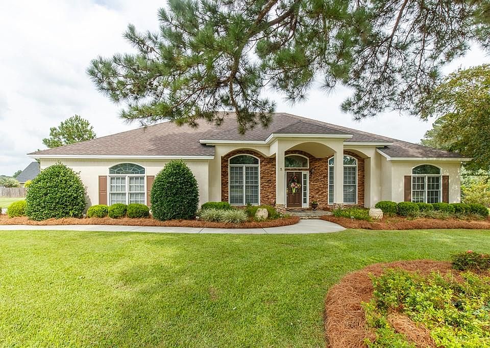 1st image of 5 Saddlewood Cir
