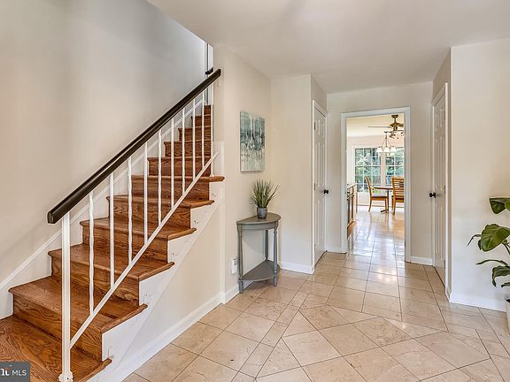 3rd image of 11608 Split Rail Ct