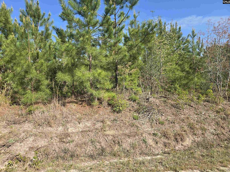 1st image of 952 Mount Zion Rd