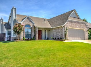 10303 E 114th St S, Bixby, OK 74008