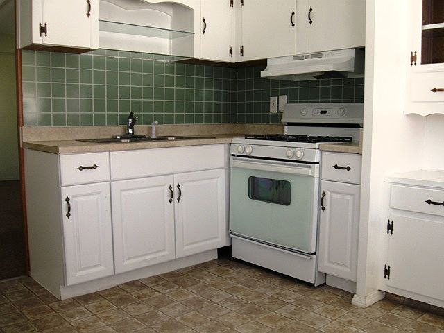2nd image of 1600 S San Jacinto Ave Spc 46