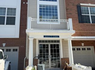 224 Breeders Cup Dr, Cherry Hill, NJ 08002
