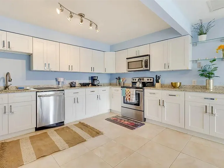 25 S Ortman Dr — Photo 11