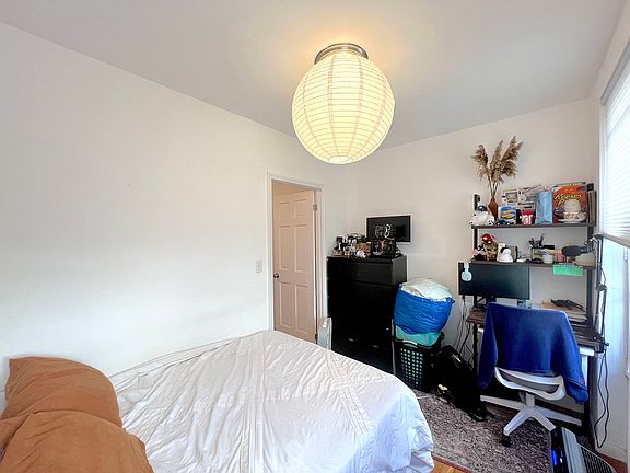 2nd image of 263 E 10th St APT 3