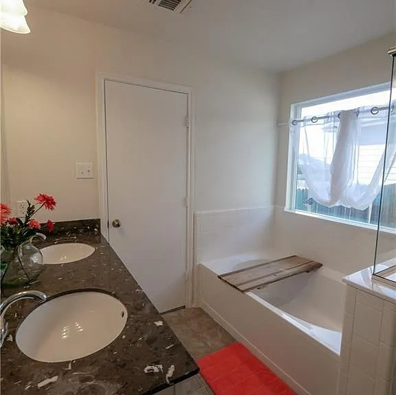 1148 Lonesome Oak Dr — Photo 12