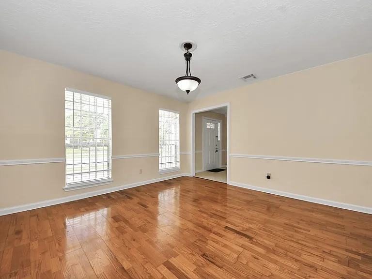 11411 Briar Forest Dr — Photo 13