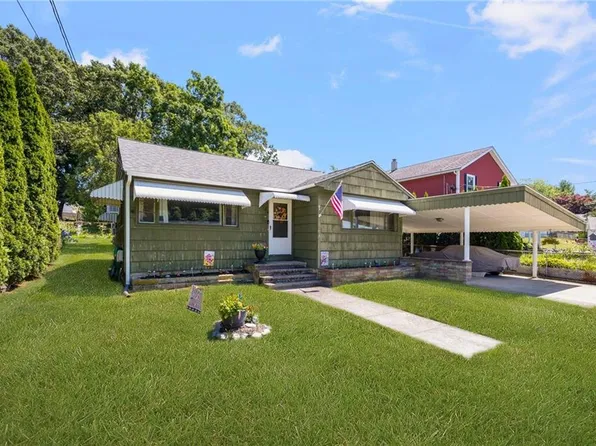 6 Belmont Ter, Cumberland, RI 02864