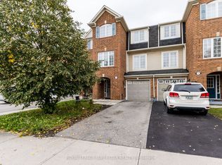 31 Decker Hollow Cir, Brampton, ON L6X 0K9
