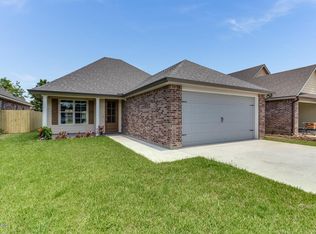 122 Rue Vlg, Maurice, LA 70555