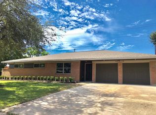 2402 Straight Creek Dr, Houston, TX 77017