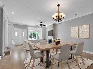 5131 Manor St, Burnaby, BC V5G 1B4