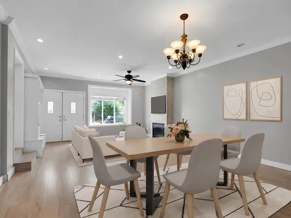 5131 Manor St, Burnaby, BC V5G 1B4
