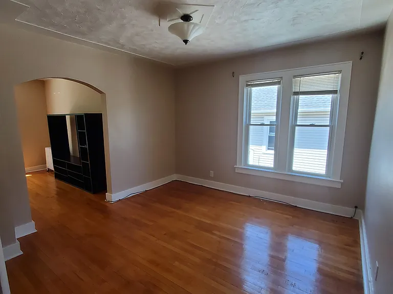 809 Eagle St #2 — Photo 1