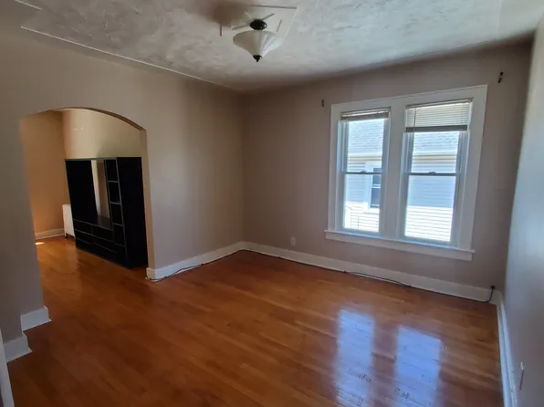 809 Eagle St #2, Utica, NY 13501