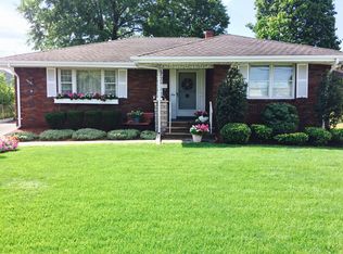 9 Robert Ct, Lodi, NJ 07644