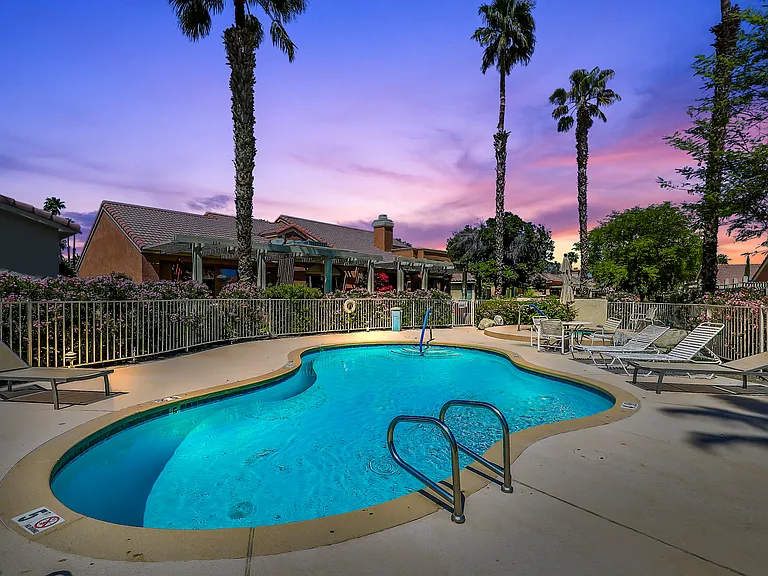 42315 Liolios Dr — Photo 27