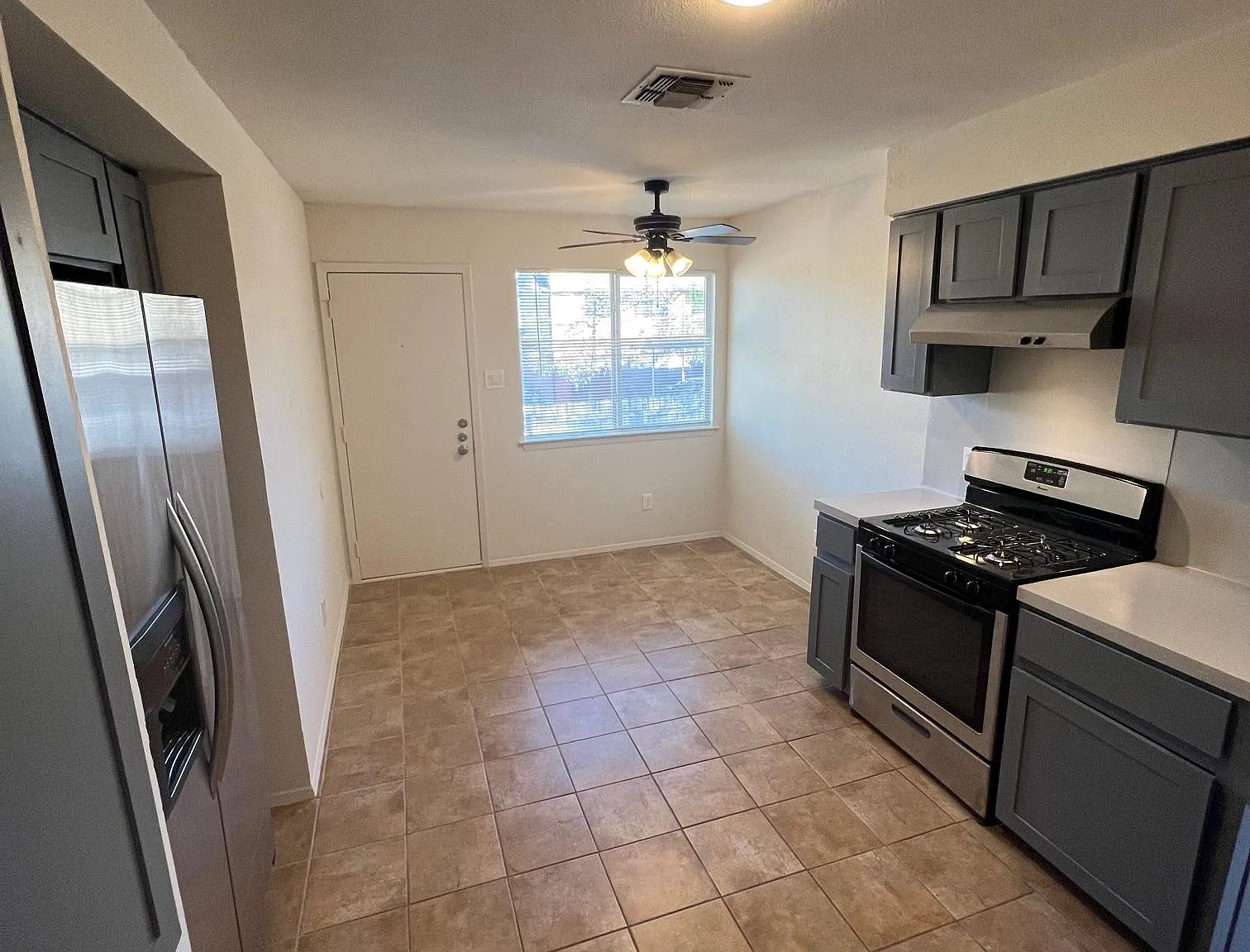 6803 Star Dr — Photo 4