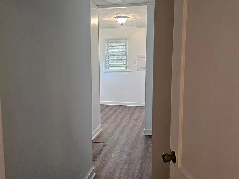 116 New St — Photo 9