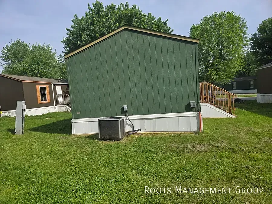 Building Photo - 272 Emerson Bypass Rd #A30