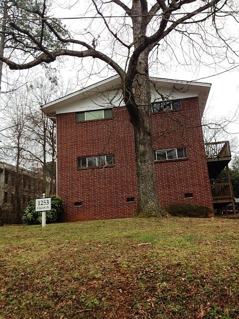 Exterior Front of Complex