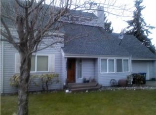 18581 10th Ave NE, Poulsbo, WA 98370