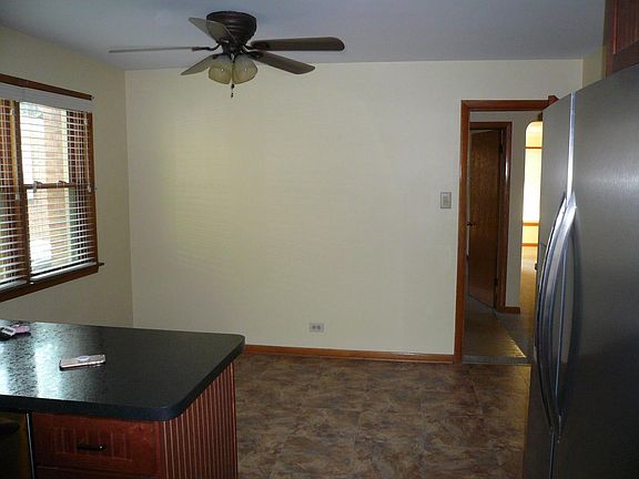 5th image of 10739 S Millard Ave