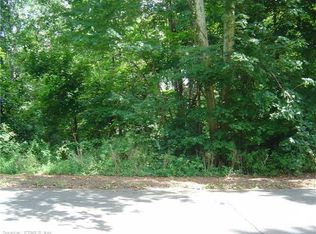 240 Brownstone Rdg, Meriden, CT 06451