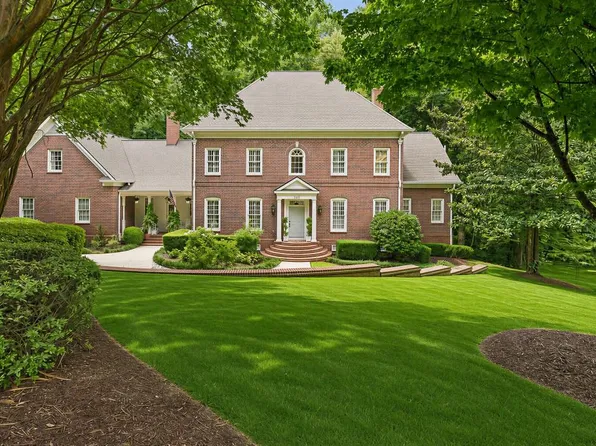 553 Bryn Mawr Ln NW, Atlanta, GA 30327