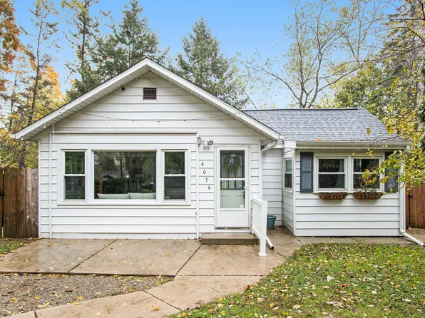 4039 Kent Ave, Kalamazoo, MI 49008