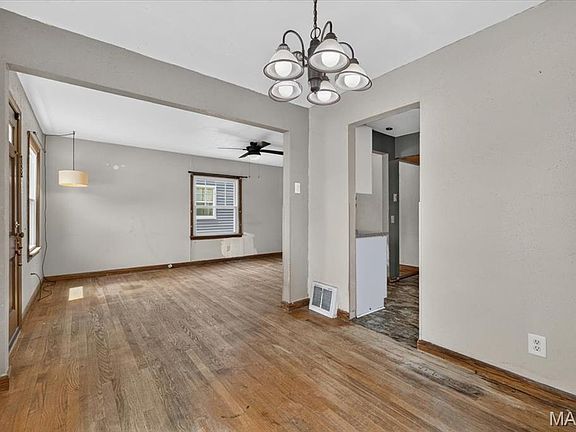 5th image of 3209 Lynros Dr