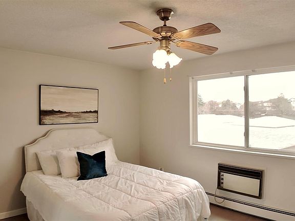 3rd image of 755 S Alton Way Bldg 20 #12C