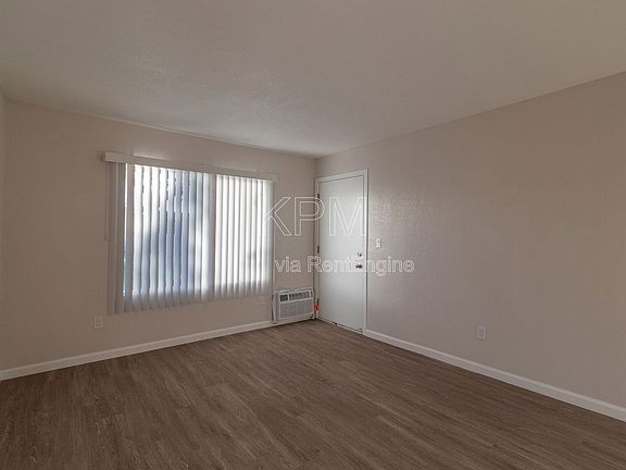 4th image of 3939 N Pershing Ave APT 88