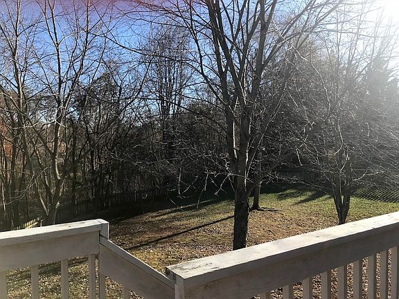 5th image of 4778 Hickory Hill Dr
