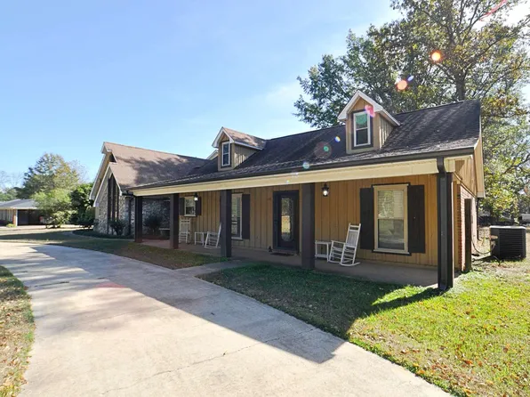 135 Road 1350, Tupelo, MS 38801