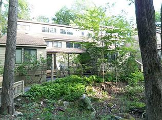127 Old Farms Rd, Torrington, CT 06790