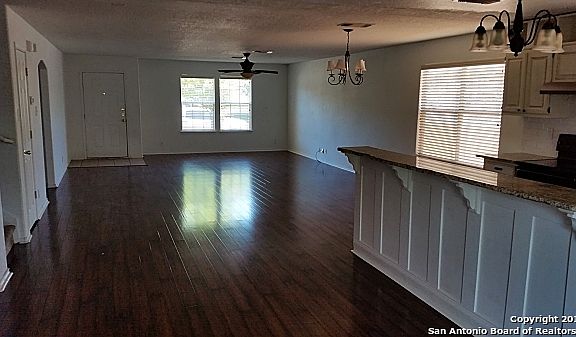 3rd image of 2106 Opelousas Trl