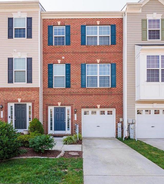 1st image of 7713 Town View Dr