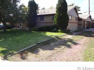 7181 Larsh Dr, Denver, CO 80221